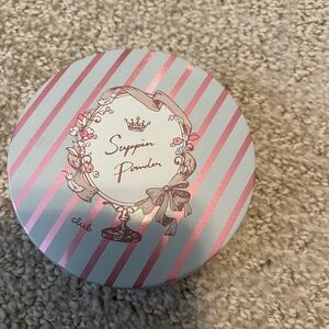 Suppin rose scented pressed powder. Japanese brand